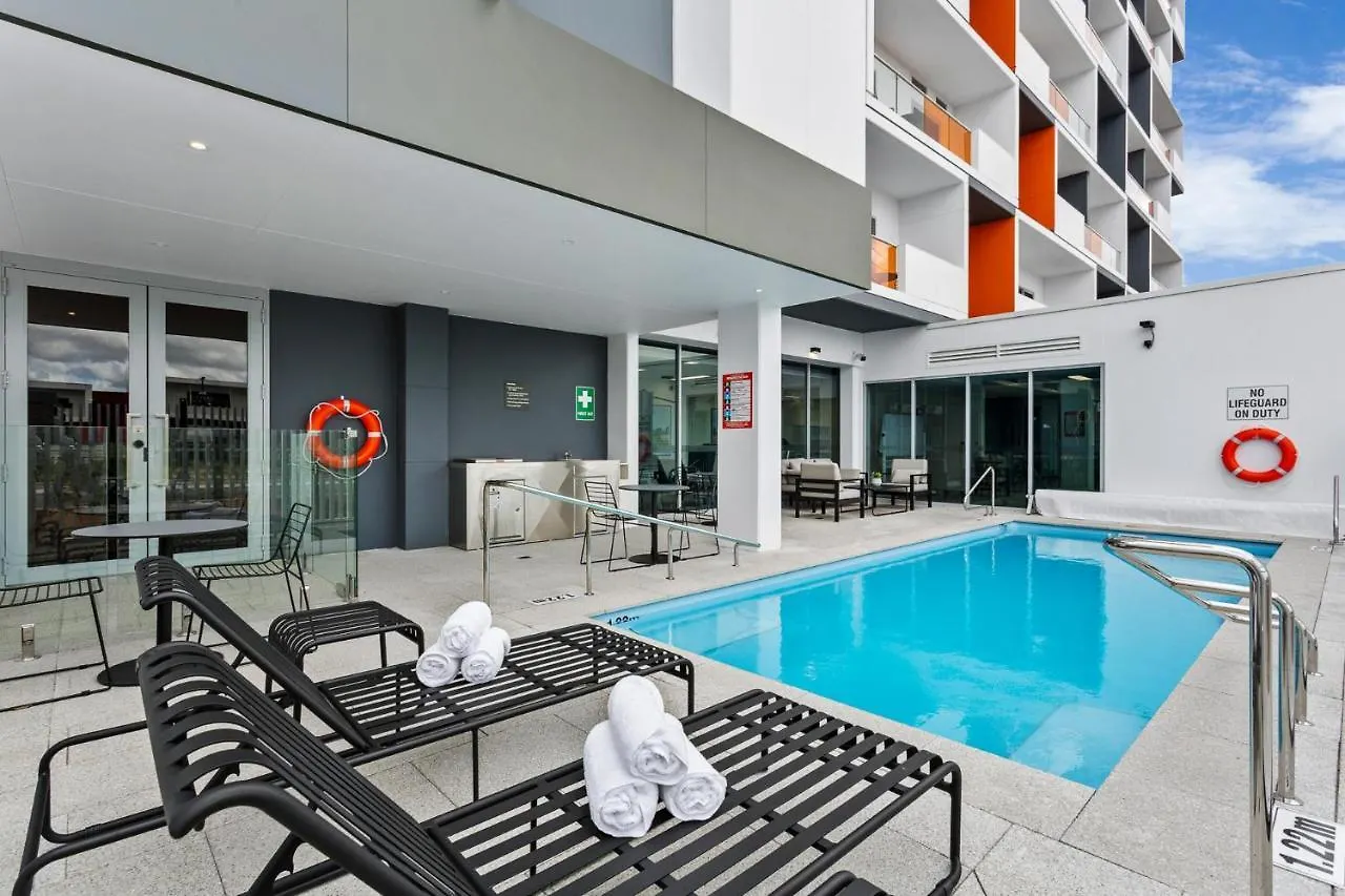 Quest Perth Ascot Aparthotel 4*,  Australia