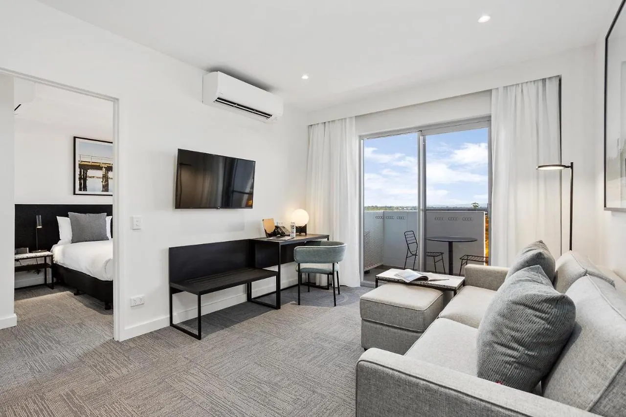 Quest Perth Ascot Aparthotel