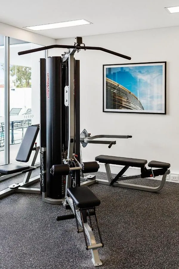Quest Perth Ascot Aparthotel 4*,